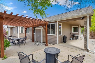 Rare opportunity to own this beautifully updated custom ranch on - photo 36
