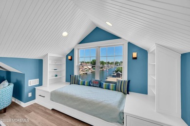 Stunning custom-designed 4BR, 3BA waterfront home on a wide - photo 41