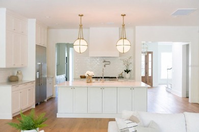 Virtually Staged. A rare blend of timeless elegance and modern - photo 8