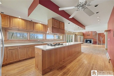 Experience the kind of lake lifestyle people dream about at 5 - photo 17