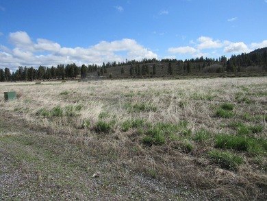 5 acres in a high-quality, gated home community close to the - photo 3