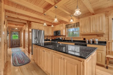 Lovingly built and cared for by the same family of skilled - photo 7
