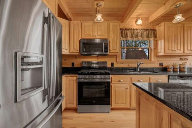 Lovingly built and cared for by the same family of skilled - photo 9