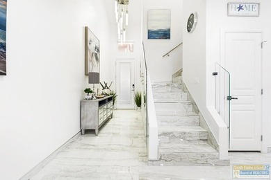 Beautiful two-story property offering 3 bedrooms and 2.5 baths - photo 18