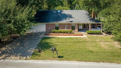 Freshly updated and move-in ready! This 3-bed, 2-bath home in - photo 24