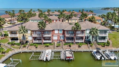 Beautiful two-story property offering 3 bedrooms and 2.5 baths - photo 38