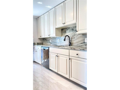 Lake Clara Meer Condo For Sale in Atlanta Georgia