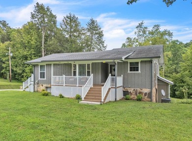 Country Living at Its Best on 4.1 Acres! Welcome to 1042 Big - photo 3