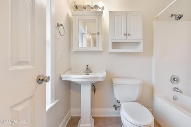 Welcome to this charming home, perfectly situated on a corner - photo 17