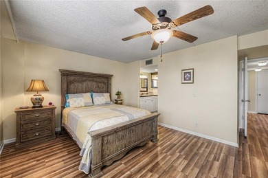 Under contract-accepting backup offers. Welcome to one of the - photo 22