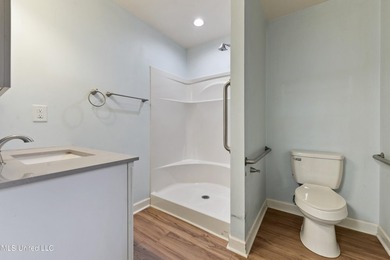 Welcome to this charming home, perfectly situated on a corner - photo 22