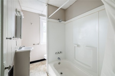 Rare opportunity to acquire a 4-unit multifamily property with - photo 27