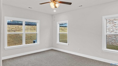 This stunning residence features 4 spacious bedrooms, 3 elegant - photo 31