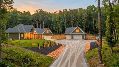 Welcome to your private East Tennessee retreat! Situated on 36 - photo 1