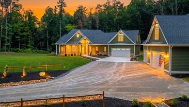Welcome to your private East Tennessee retreat! Situated on 36 - photo 3