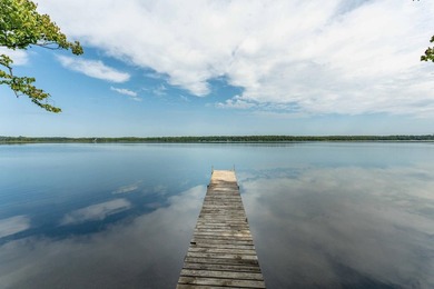 Welcome to lake life! This property truly offers everything you - photo 38