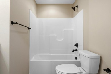 Discover quality craftsmanship and modern comfort in this - photo 41