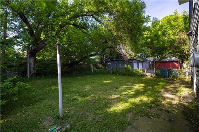 Rare opportunity to acquire a 4-unit multifamily property with - photo 43