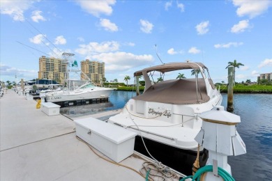 Own your piece of paradise with this premium deep-water boat - photo 2