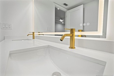 QUALITY, HIGH CALIBER, COMPLETELY RENOVATED w/ High Grade - photo 11