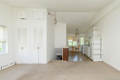 Tudor home located in one of the most sought after waterfront - photo 13