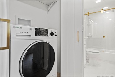 QUALITY, HIGH CALIBER, COMPLETELY RENOVATED w/ High Grade - photo 15