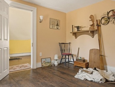 Lovingly maintained by the same owner for the past 30 years - photo 22