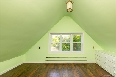 Tudor home located in one of the most sought after waterfront - photo 25