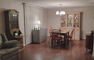 Charming 2-bedroom, 2-bath manufactured home located in a - photo 3
