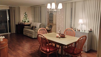 Charming 2-bedroom, 2-bath manufactured home located in a - photo 4