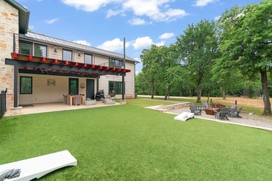 First time to market, this custom estate built by Kenneth Graham - photo 38