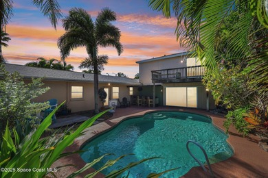 Just one block from the sparkling shores of Indialantic, this - photo 2