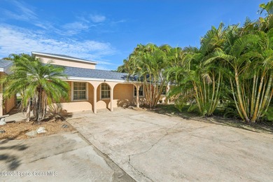 Just one block from the sparkling shores of Indialantic, this - photo 6
