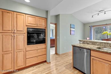 A rare find - this Fernan Lakefront property comes with the best - photo 8