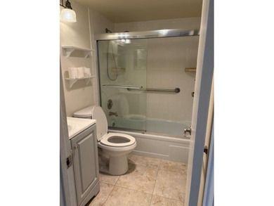 Beautiful updated First floor, 1 Bed/1Bath corner unit. New - photo 8