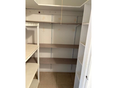 Beautiful updated First floor, 1 Bed/1Bath corner unit. New - photo 10