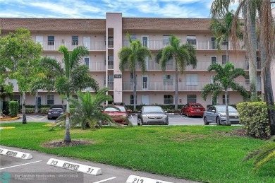 (private lake, pond, creek) Condo For Sale in Sunrise Florida