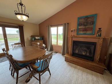 Showings Begin THURSDAY JUNE 4TH. The best of both worlds - 18 - photo 12