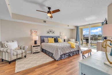This upscale 2-bedroom, 2-bath luxury villa offers the perfect - photo 13