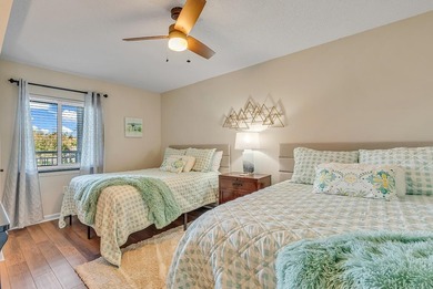 This upscale 2-bedroom, 2-bath luxury villa offers the perfect - photo 17