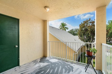 Beautifully renovated 2-bedroom, 2-bath end-unit condo in the - photo 18