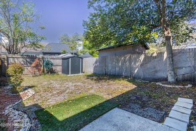 Discover your dream home in an unbeatable location! This - photo 28