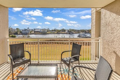 This upscale 2-bedroom, 2-bath luxury villa offers the perfect - photo 38