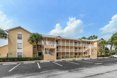 Beautifully renovated 2-bedroom, 2-bath end-unit condo in the - photo 38