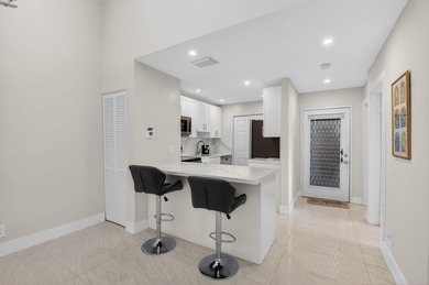 Floral Lakes  Condo For Sale in Delray Beach Florida