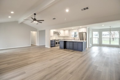 Private 7-Acre Country Retreat with Remodeled Home Escape to - photo 11