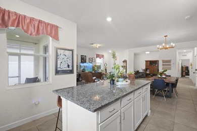 Welcome to this inviting 3-bedroom, 2-bathroom single-story home - photo 12