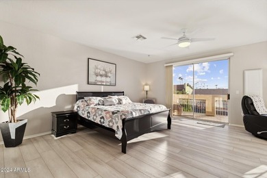 PREMIUM FURNISHED !! WATERFRONT W/EXPANSIVE LAKESIDE VIEWS! This - photo 16