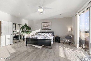 PREMIUM FURNISHED !! WATERFRONT W/EXPANSIVE LAKESIDE VIEWS! This - photo 17