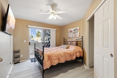 PREMIUM FURNISHED !! WATERFRONT W/EXPANSIVE LAKESIDE VIEWS! This - photo 26